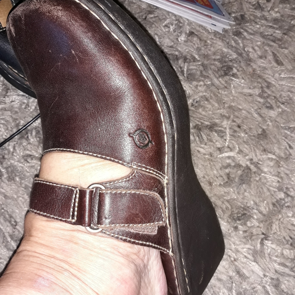 Born Clogs - image 3